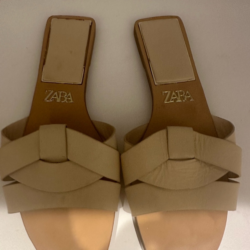 Women's leather Zara sandal